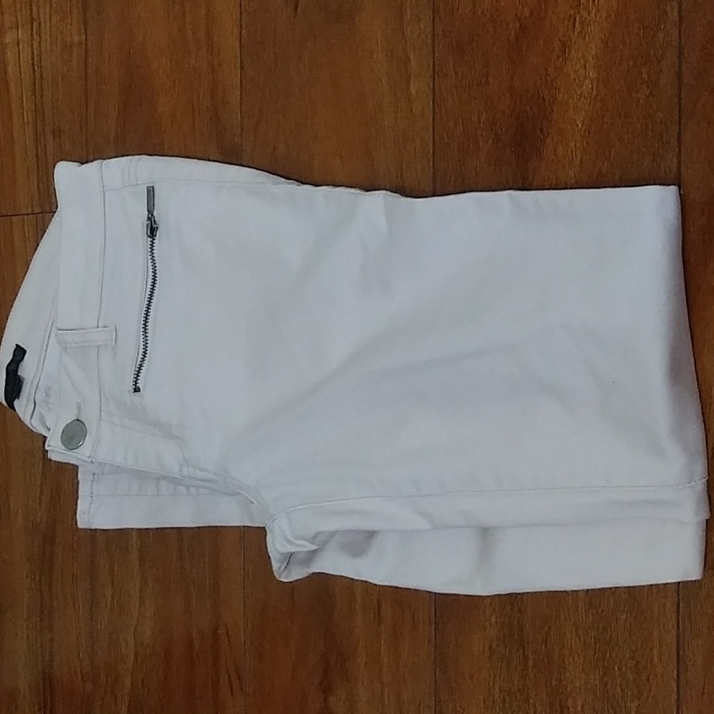 Light pink/cream fire los angeles jeans size 5